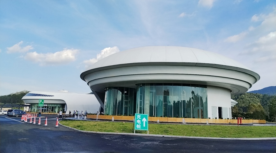 深圳沙田服務(wù)區(qū)GRC幕墻掛板項目