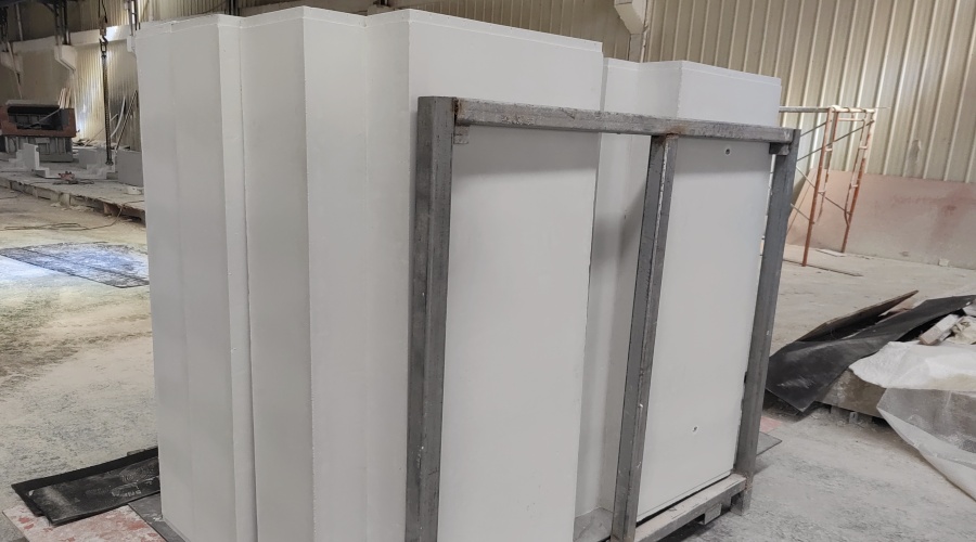 廣西梧州風(fēng)電儲能GRC包柱子工程